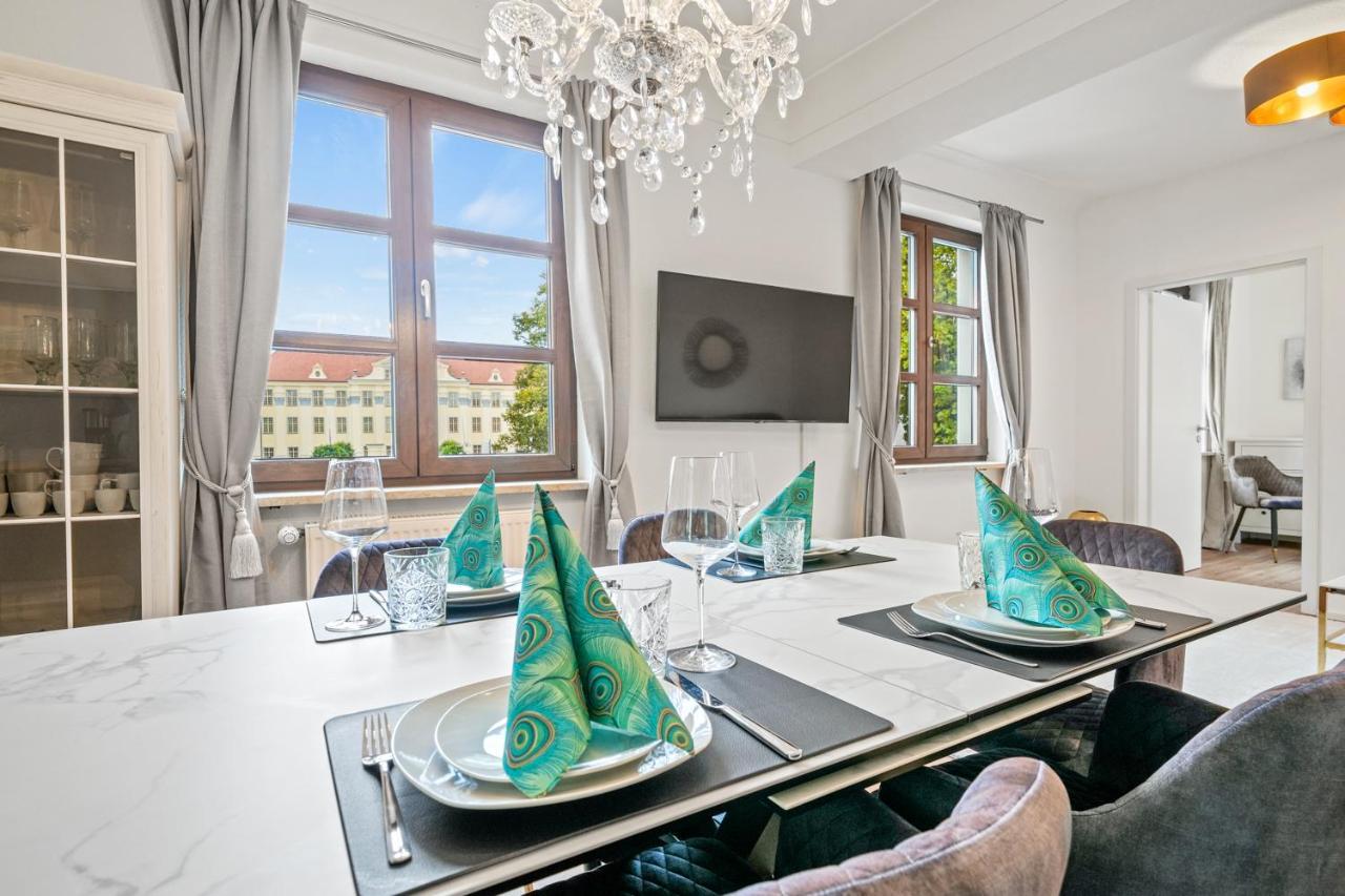 Residenz Zu Montfort - Schlossblick Apartment